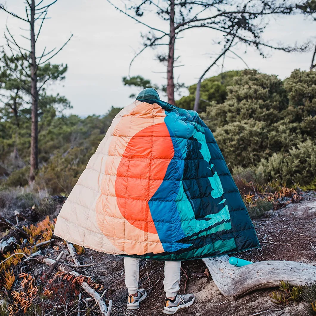 Nylon Waterproof Custom Print Wearable Travel Folding Blanket Outdoor Down Puffy Blanket Hiking Camping Blankets